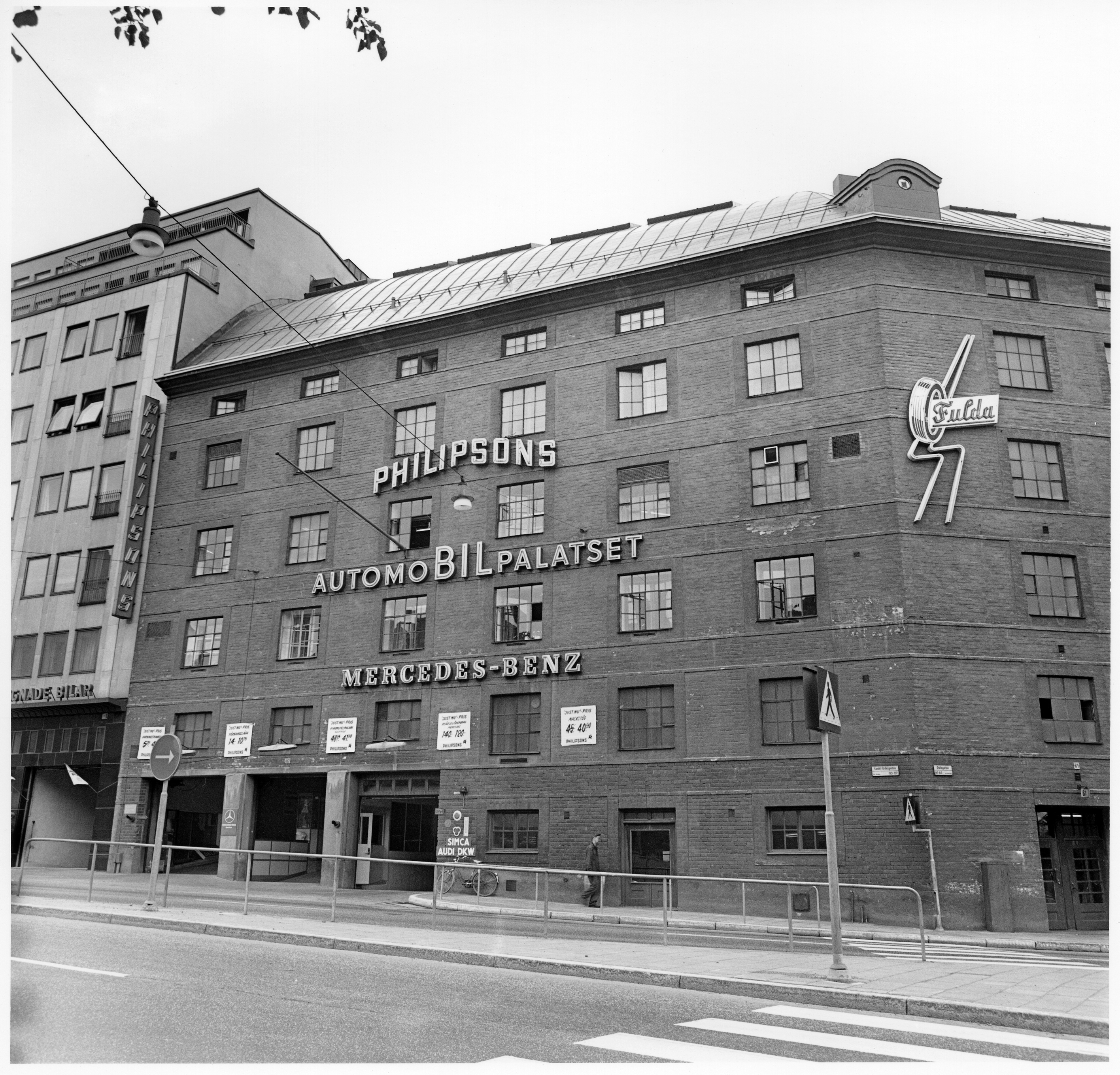 Automobilpalatset sv-v.jpg