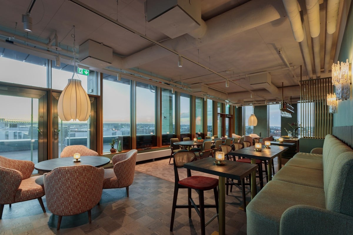 Top bar